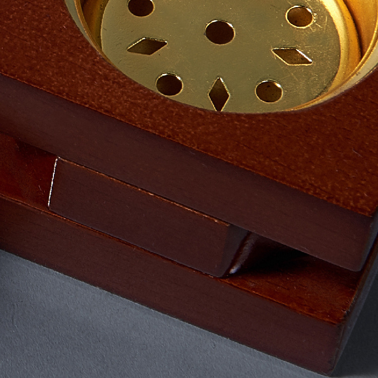 Wholesale and customization of Middle Eastern incense burners, wooden incense burners, sandalwood burner ornaments, mini incense burners, and custom-made products from foreign trade manufacturers detail image 2