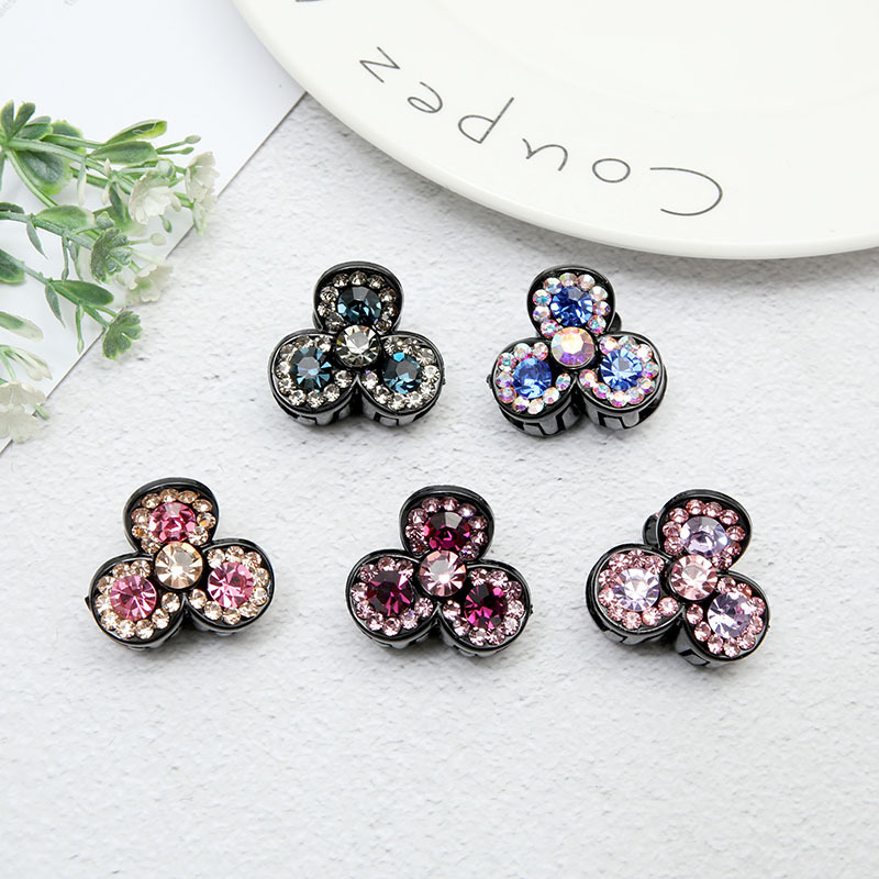 Elegante geometrische haarclip met strass voor dames_voghion.com