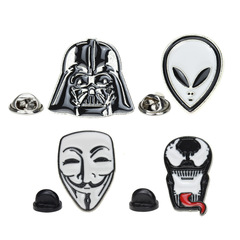Creative cartoon punk cool mask ghost face alien brooch hat coat metal personalized collar pin