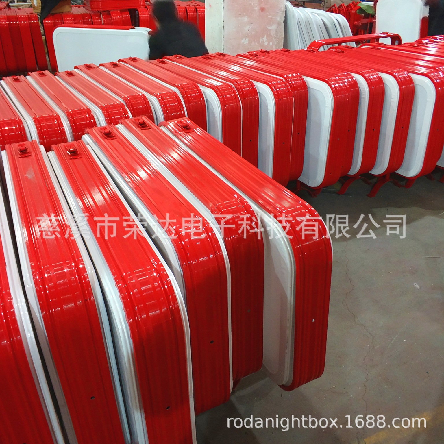 飛騰-李偉帶面板圓角長方形燈箱 (10)