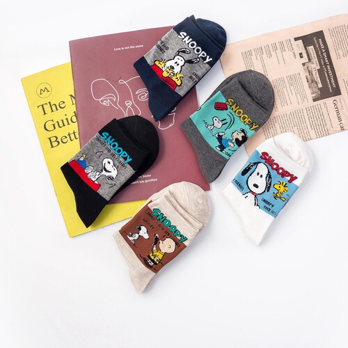 Japanese cute puppy cotton women's mid-calf socks Little Red Book same style cartoon socks student socks