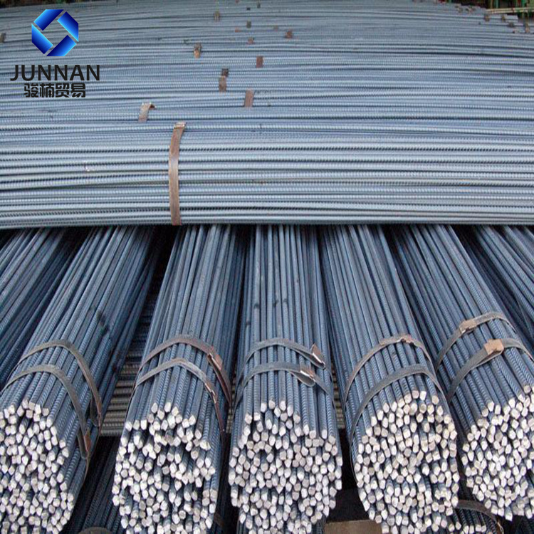 Acero roscado HRB400 con varios materiales y especificaciones completas para barra de acero en el sitio de construcción