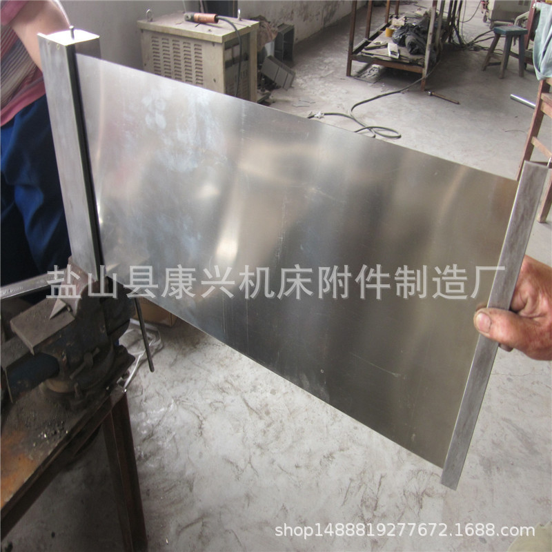 Cnc Machine Guide Roller Shutter Type Protective Cover Mechanical Oilproof and Waterproof Stainless Steel with Dust Cover Good Quality
