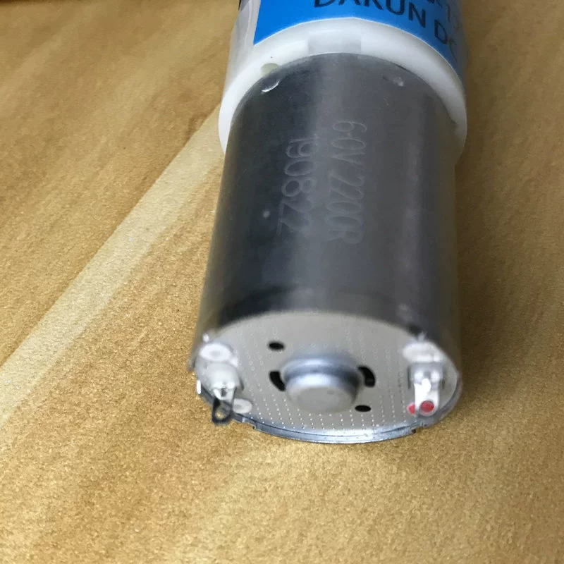 Производитель поставляет напрямую микровоздушный насос 370, DC диафрагменный вакуумный насос, насос для повышения кислорода, маленький надувной насос, кислородный насос, наличие на складе