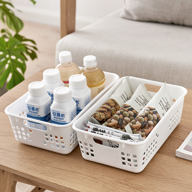 Blue remote control storage box, small basket, medium-sized plastic storage bin, kitchen snack organizer, other storage baskets