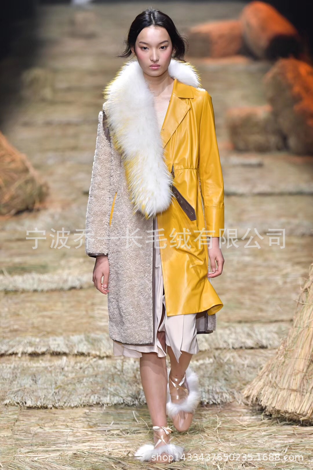 厂家直供批发新款羊毛面料，北极绒，南极绒