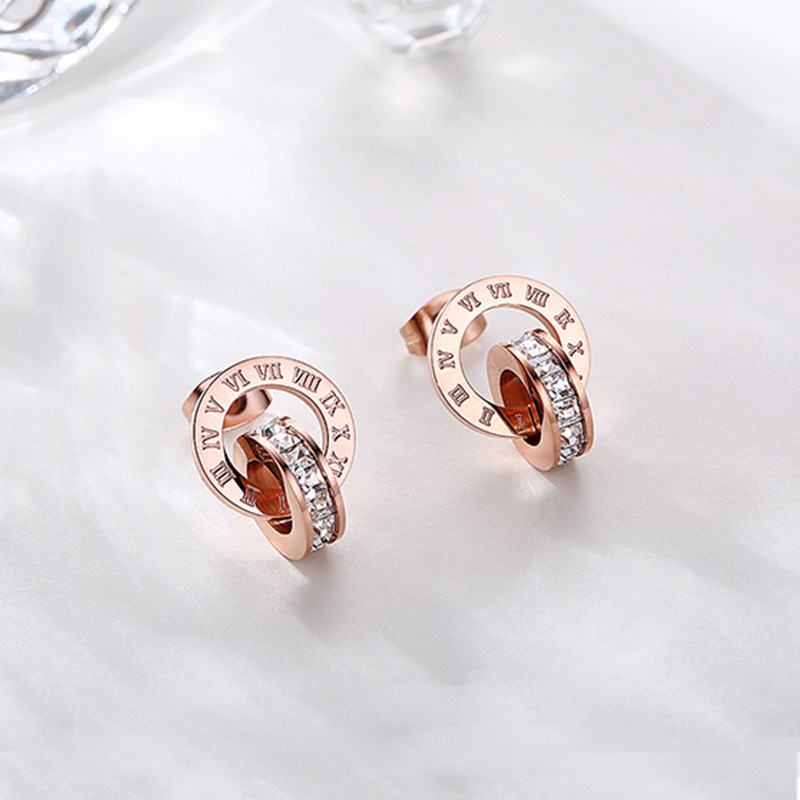 韩版新款罗马数字镶钻创意耳钉玫瑰金超闪钛钢耳环女双环时尚饰品