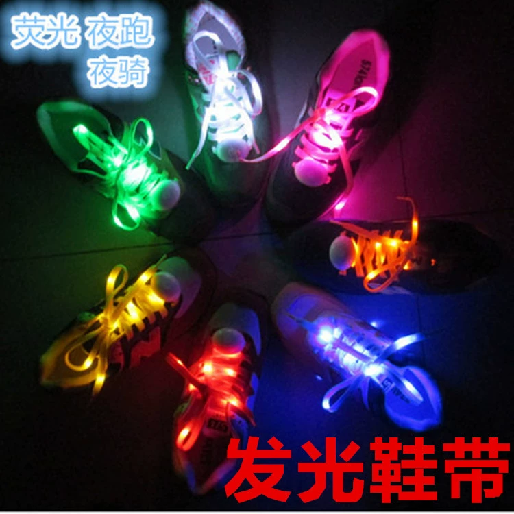 Flashing fluorescence shoelaces, retroreflective equipment