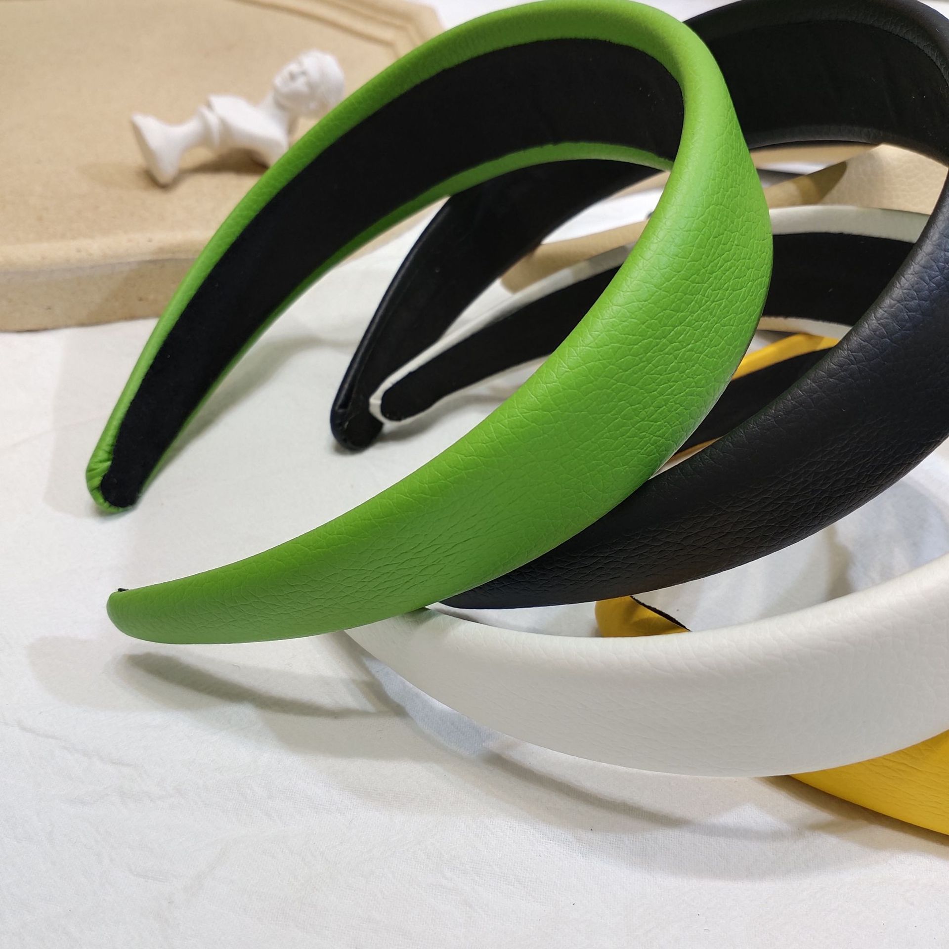 Simple New Leather Simple Headband display picture 24