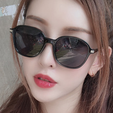 眼镜网红女士明星女个性潮韩版2021墨镜优雅圆脸太阳镜复古97037