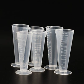 塑料瓶、壶;塑料罐;化妆品包装