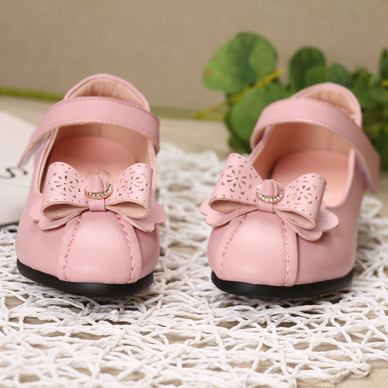 批發女童皮鞋公主鞋黑色中大童2019春秋新款女孩單鞋壹件代發