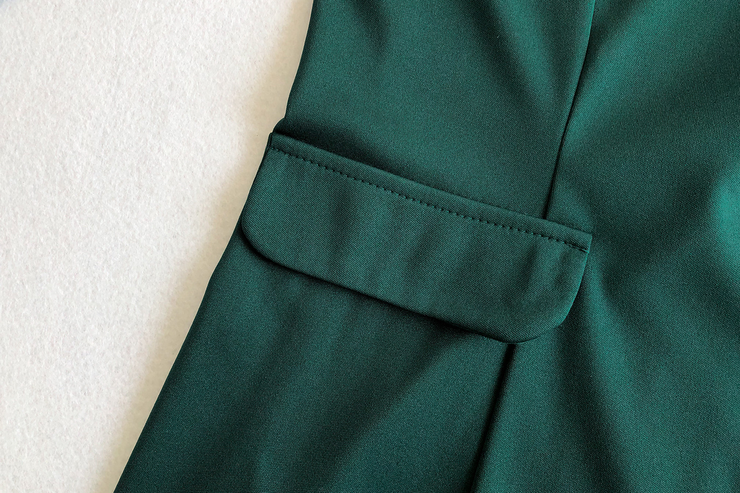 Elegant Women's Suit Set – Professional Blazer & Pants For Office & Evening (S-XL, Black/Green) | European Business Attire​_ecoleips.com