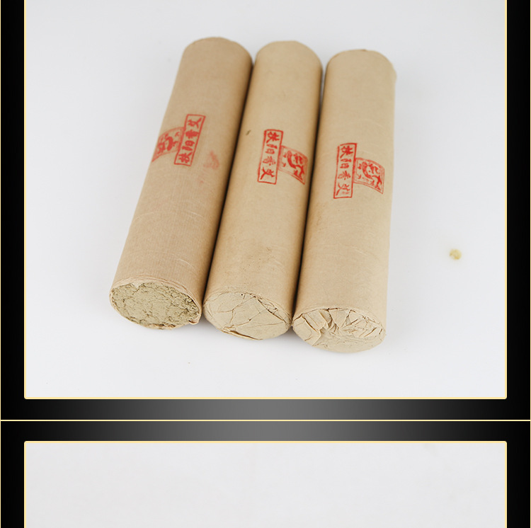 Pure Moxa Stick Ai Tiao 5cm x 20cm Professional Suspended Moxibustion Roll for Wellness and Massage in use
