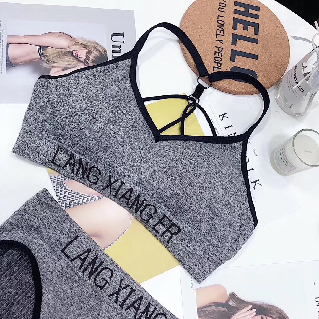 Costume femme en De la soie - Ref 3335175 Image 11