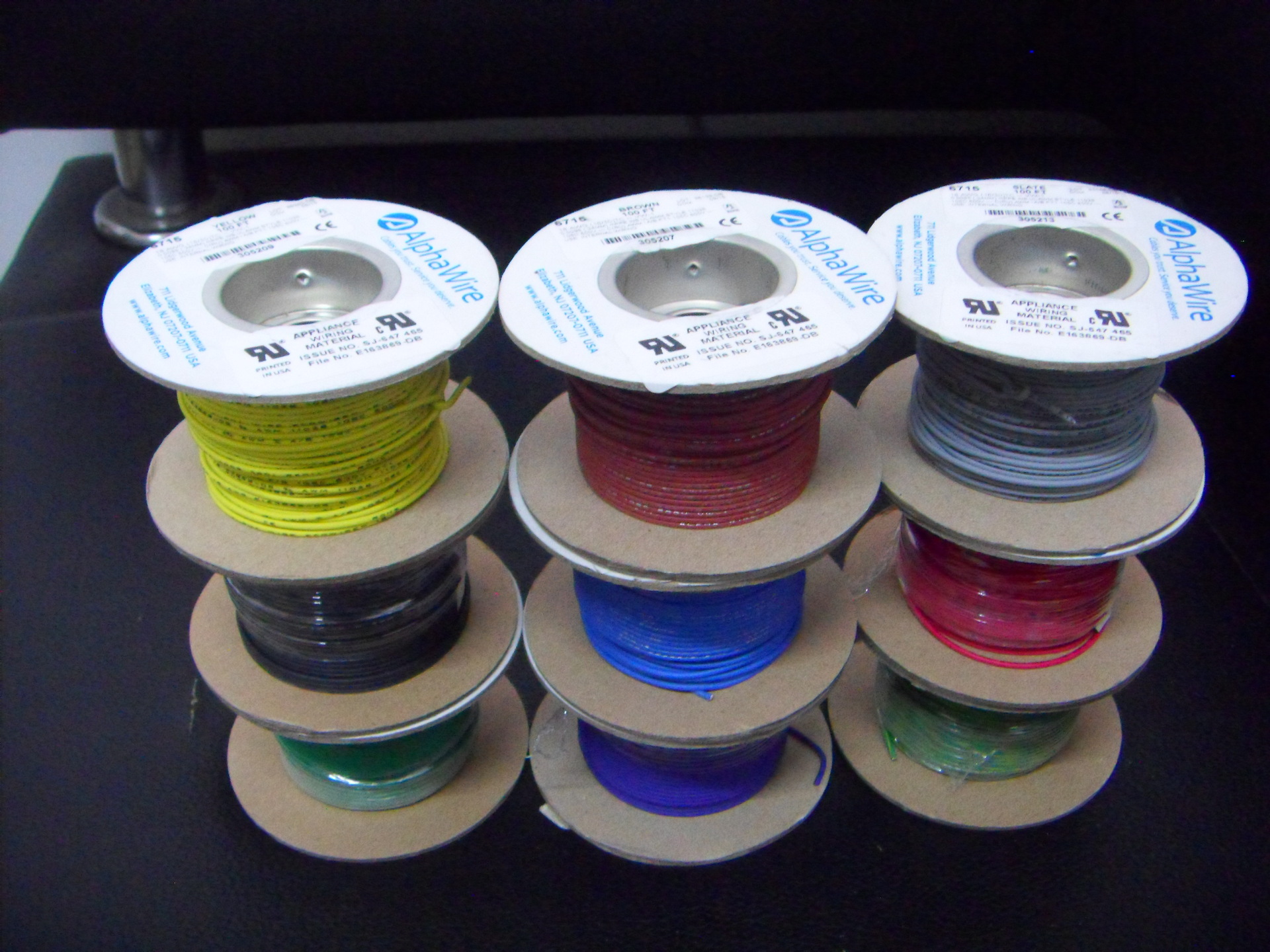 海德科电子 代理Alphawire6710 BK005 UL11028 28awg环保电子线