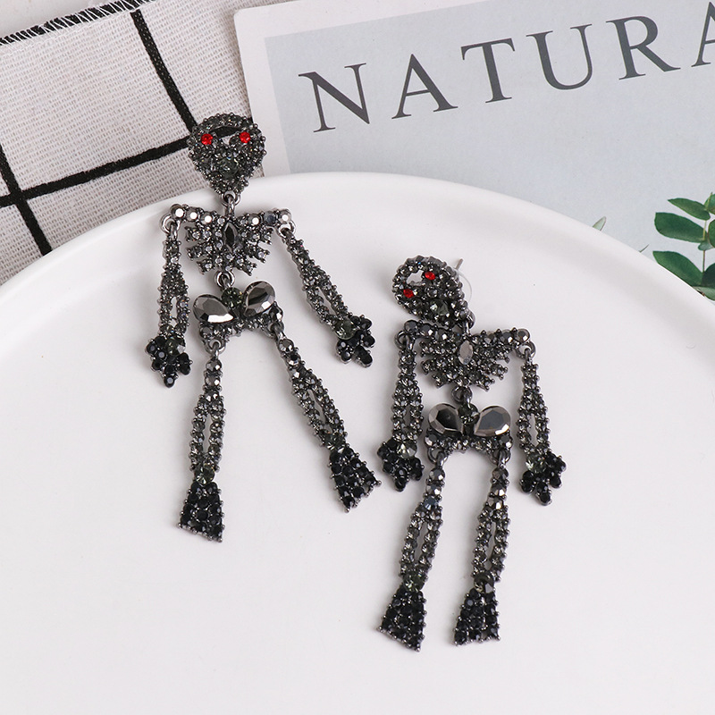 Fashion Skeleton Diamond Alloy Acrylic Earrings Ear Studs display picture 4