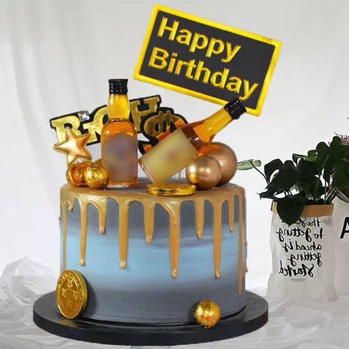 Creative cigarette box, small wine bottle, cake decoration, mini simulation birthday holiday party, internet celebrity wine baking decoration