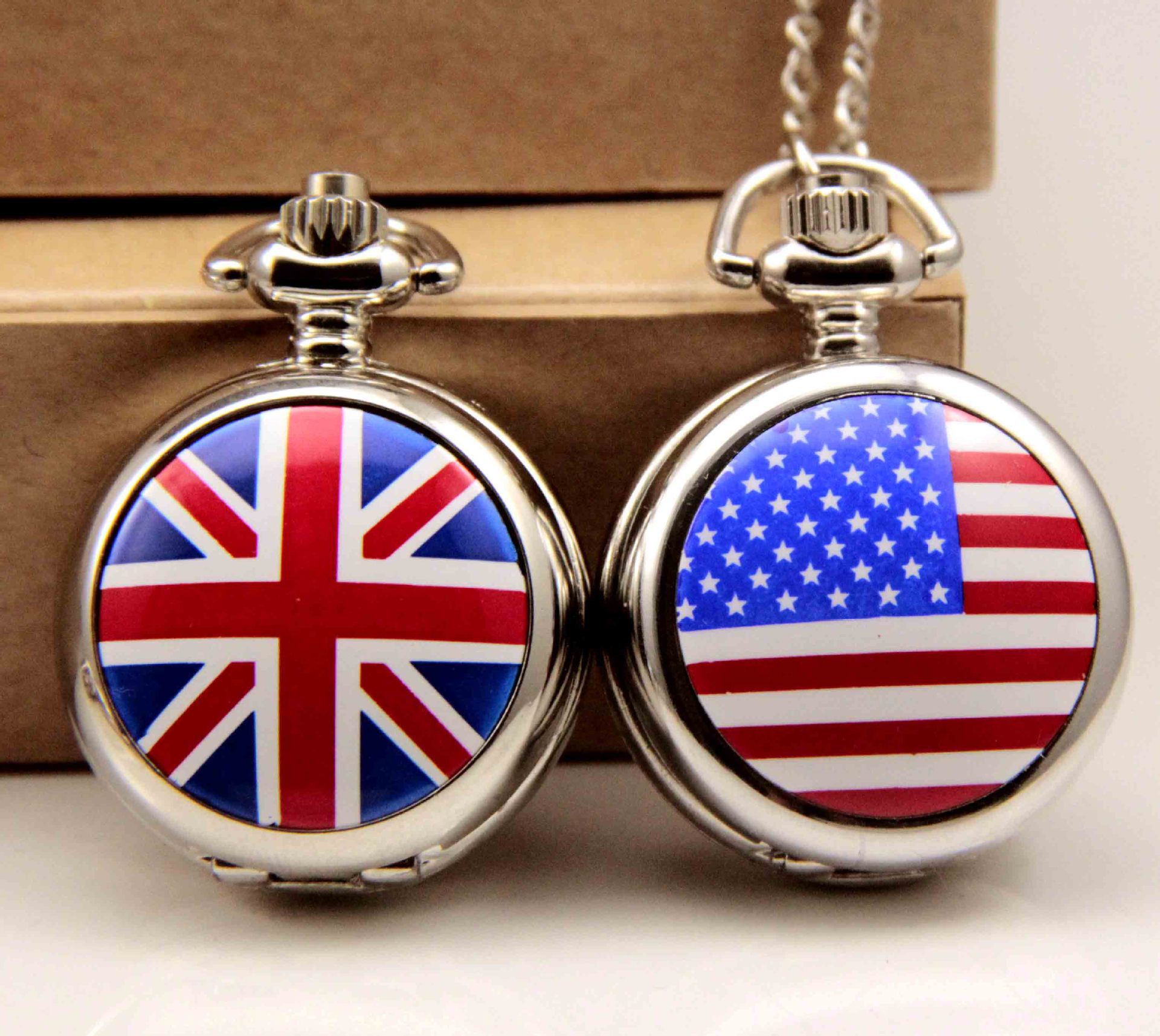 White Steel Enamel Watch Enamel Small Pocket Watch British Flag Pocket Watch American Flag Hanging Watch Decorative Necklace Watch