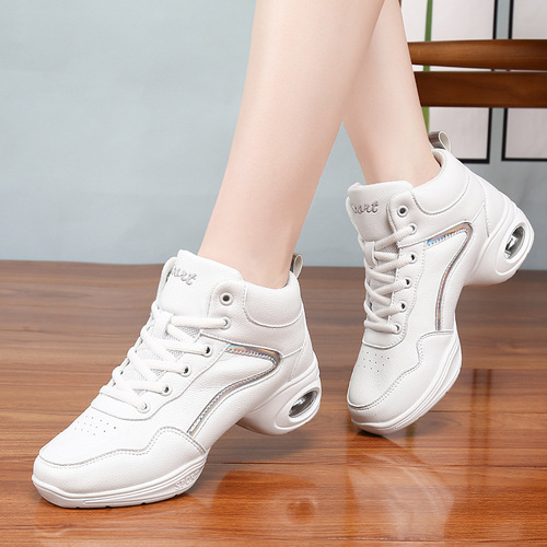 Autumn/Winter New Leather Surface Adult Dance Shoes with Soft Soles, Square Dance Shoes, Height Increasing Military Dance Shoes, Aerobics Shoes