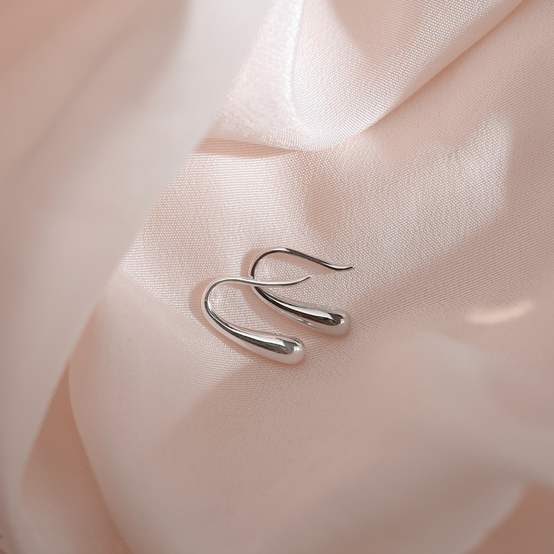 S925 pendientes de plata esterlina estilo coreano de las mujeres simples pequeños pendientes personalizados elegante joyería de plata