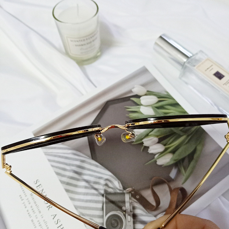 279g Weight Retro Style White, Beige, Transparent, Black Color New Fashion Trendy Big Frame Korean Simple Exquisite Sunglasses Wholesale 7