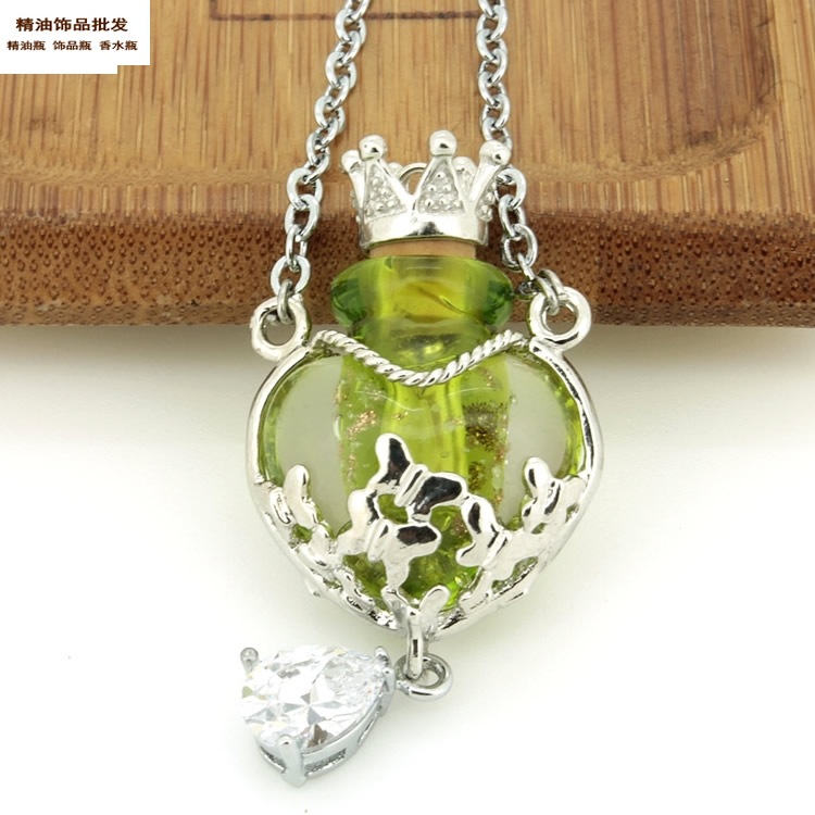 中国精油饰品网草绿色心心相印项链4.jpg