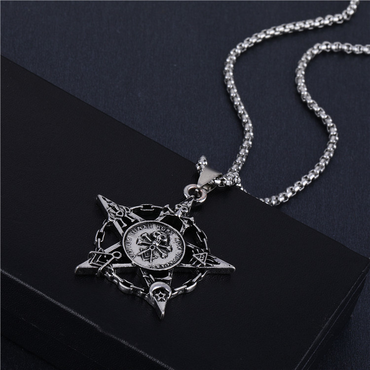 Fashion Pentagram Lion Alloy Titanium Steel Stoving Varnish Pendant Necklace 1 Piece display picture 10