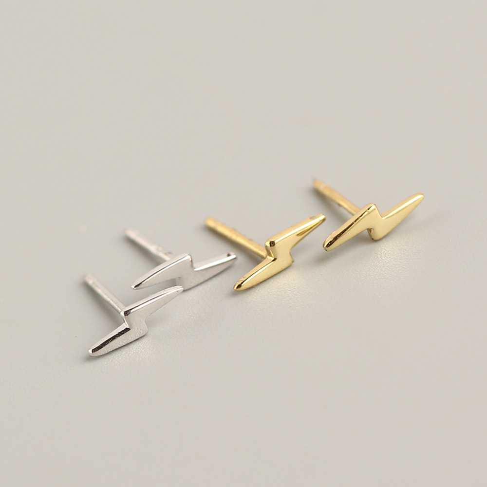 Simple Style Lightning Plating No Inlaid Earrings Ear Studs display picture 3