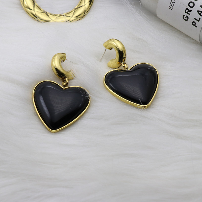 Plating Design Retro Exaggerated Personalized Red Heart-shaped Sterling Silver Needle Earrings
