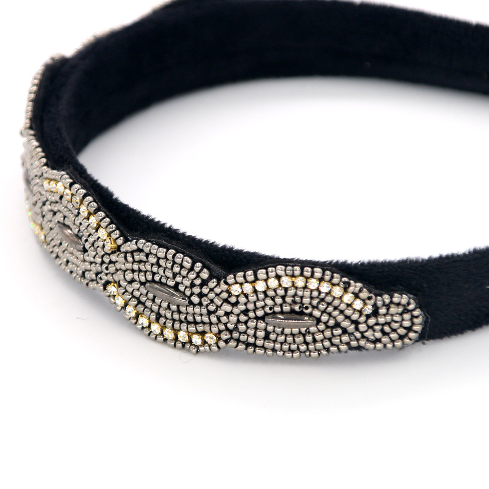 Fashion Hand-beaded Alloy Rhinestone Headband Geometric Headband Suppliers China display picture 4