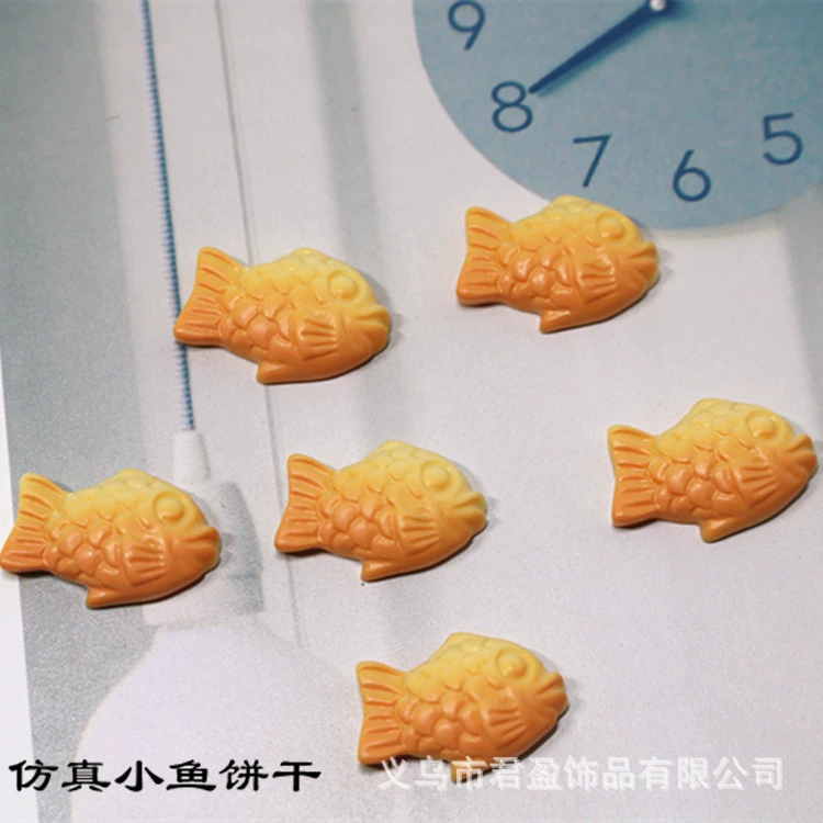 Реалистичная еда из смолы для игры, подвеска — ручная работа, рыбная Biscuit, миниатюра 1,5×2,0 см, поделки своими руками
