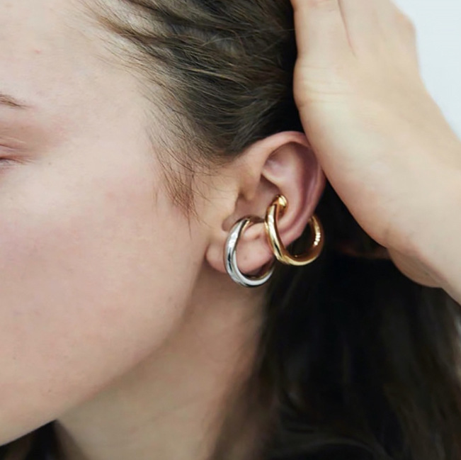 New Jewelry Retro Metal Pierced Earrings Women display picture 2
