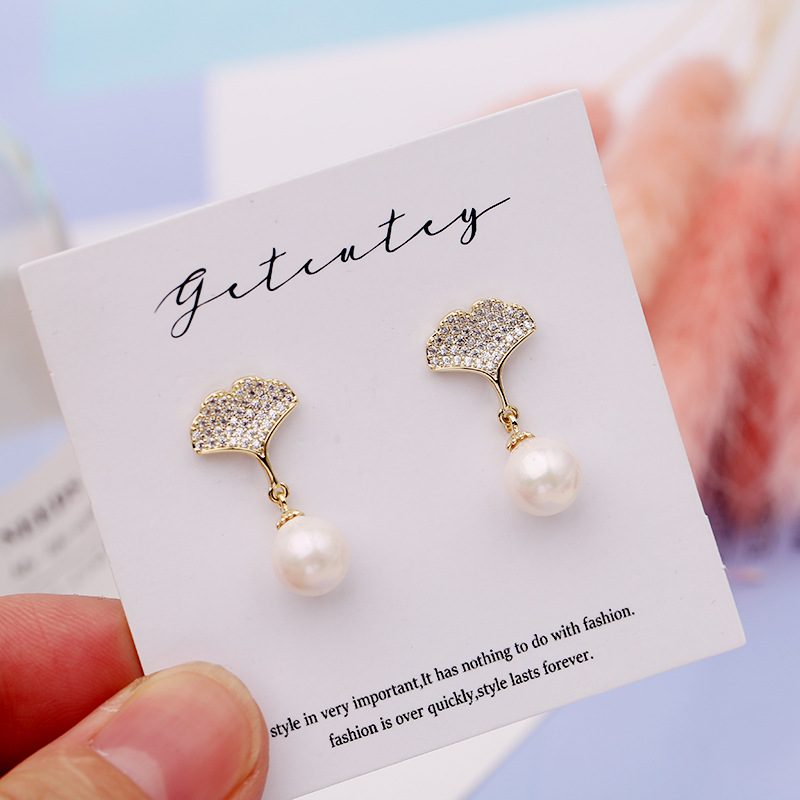 Ginkgo Leaf Zircon Pendientes S925 Silver Needle Pearl Stud Aretes Para Mujer display picture 6