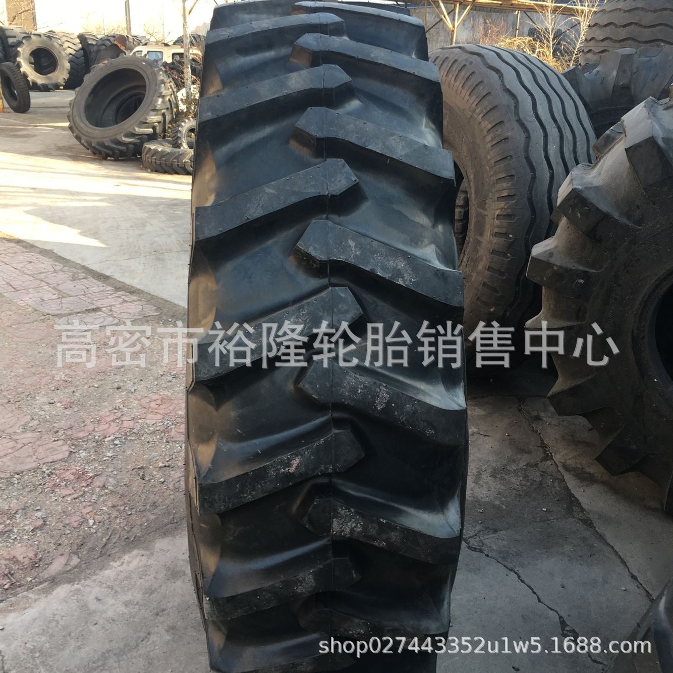 18.4-34-38-42R-1农拖拉机人字旱田轮胎14.9-24 24.5/30.5-32