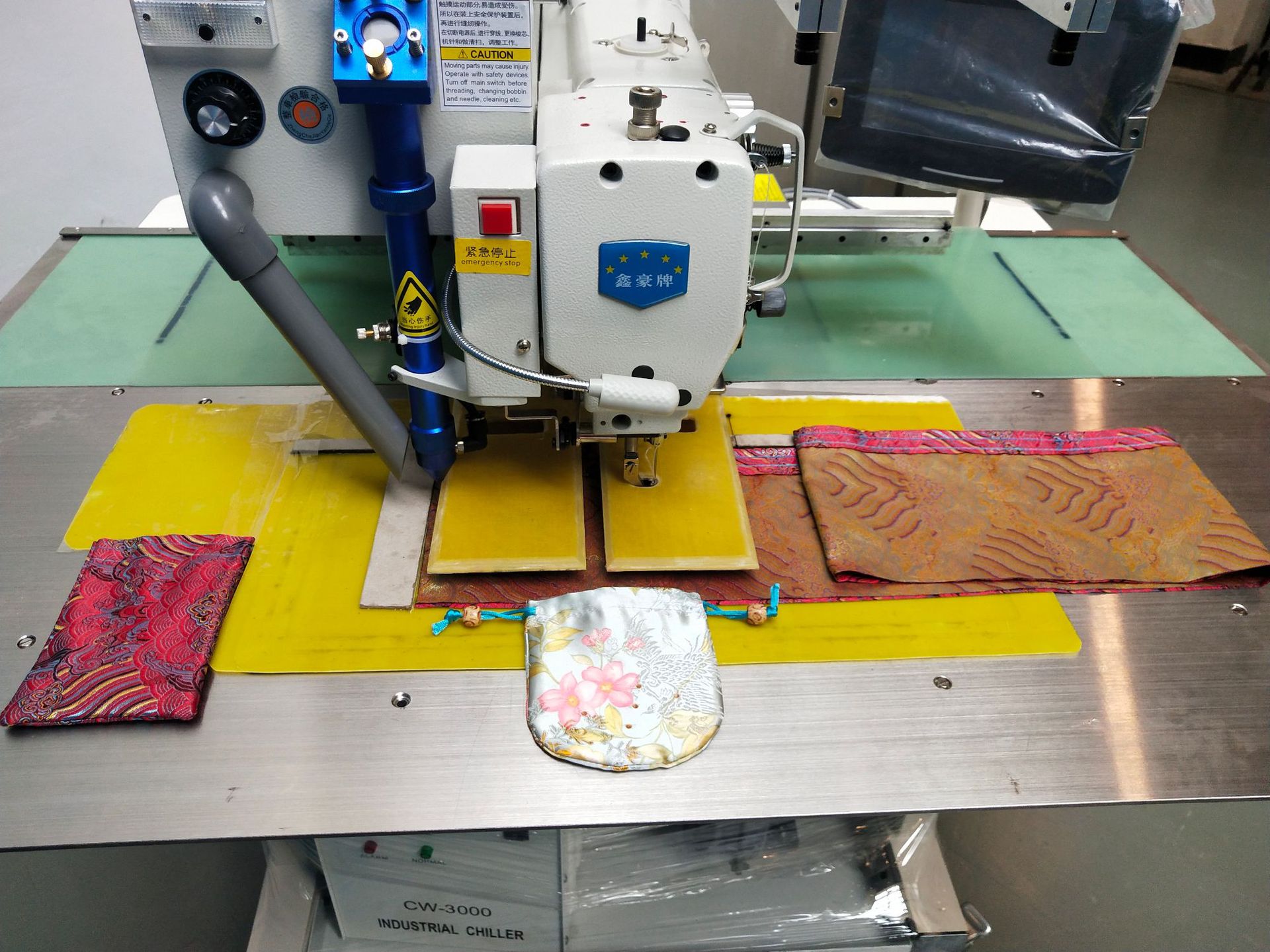 90d98eb57159db36bf7ab2595b25c2