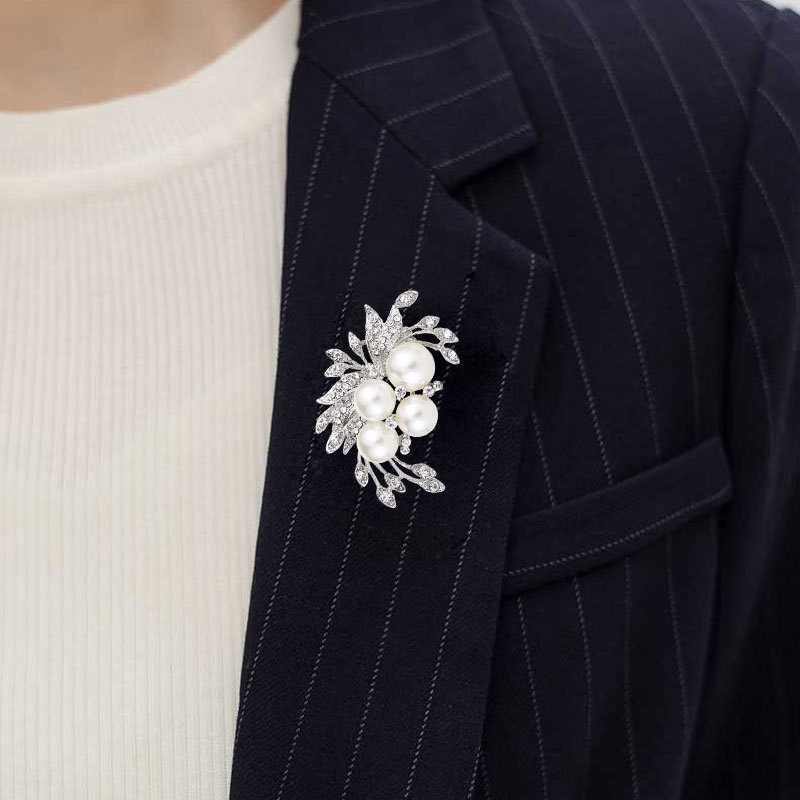 36g Weight Brooches Classification Holiday, Daily Occasion Alloy Material Flower Pattern Women's Gender Plating Design Elegant Style Elegant Pin Flower Alloy Plating Women's Brooches 6