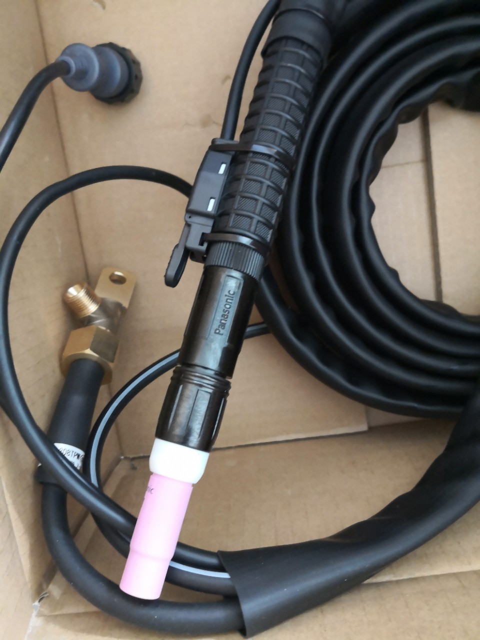 松下Panasonic水冷氩弧焊枪(直枪)YT-308TPWHAH/YT-308TPWHAE