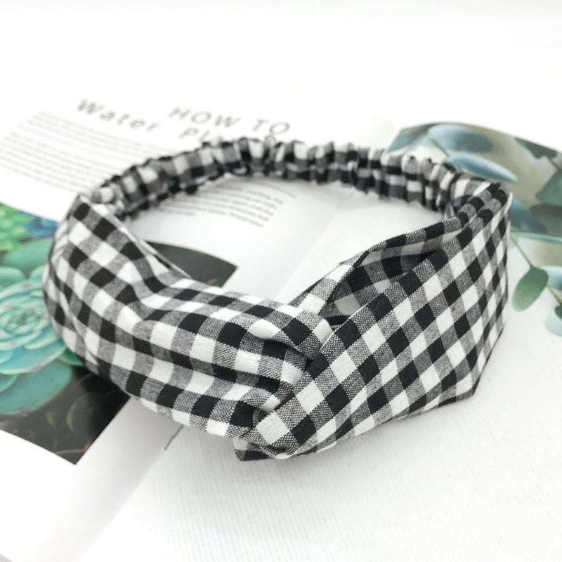 Korean Pastoral Style Girl Heart Plaid Hair Band  New Headband display picture 6