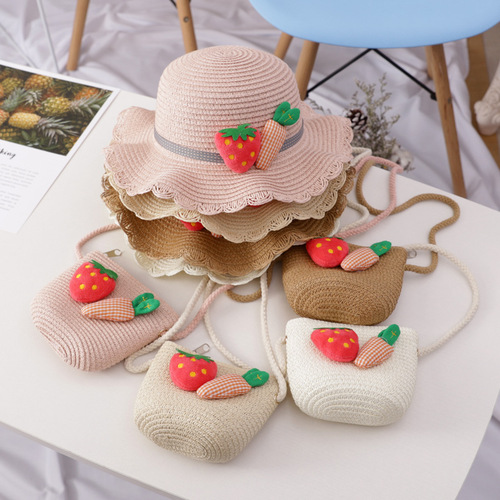 Small fresh wavy edge children's straw hat summer girl travel versatile beach hat sun hat hat bag set
