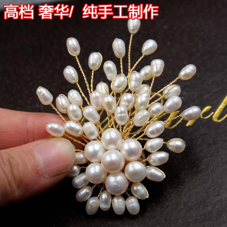 Brooch Sternum Pin the republic of korea Luxurious atmosphere suit fashion overcoat Accessories coat high-grade natural Pearl