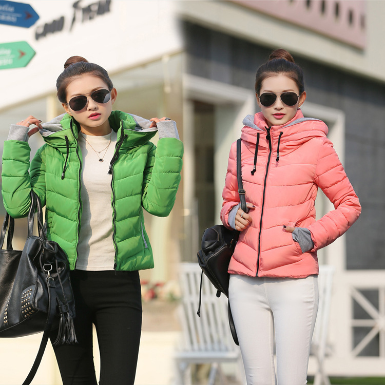 Ropa de algodón corta al por mayor, ropa de algodón para mujeres, invierno de 2020 nueva delgada, calentamiento, abrigo de invierno, chaqueta de algodón para mujeres