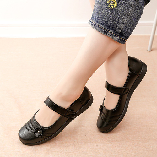 Spring New Arrival Mom’s Shoes with Velcro, Soft Sole, Mid-Heel Women's Shoes, Comfortable Flat Shoes with Shallow Toe for Elderly Women