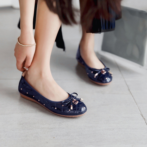 Casual shoes flat low-cut for pregnant