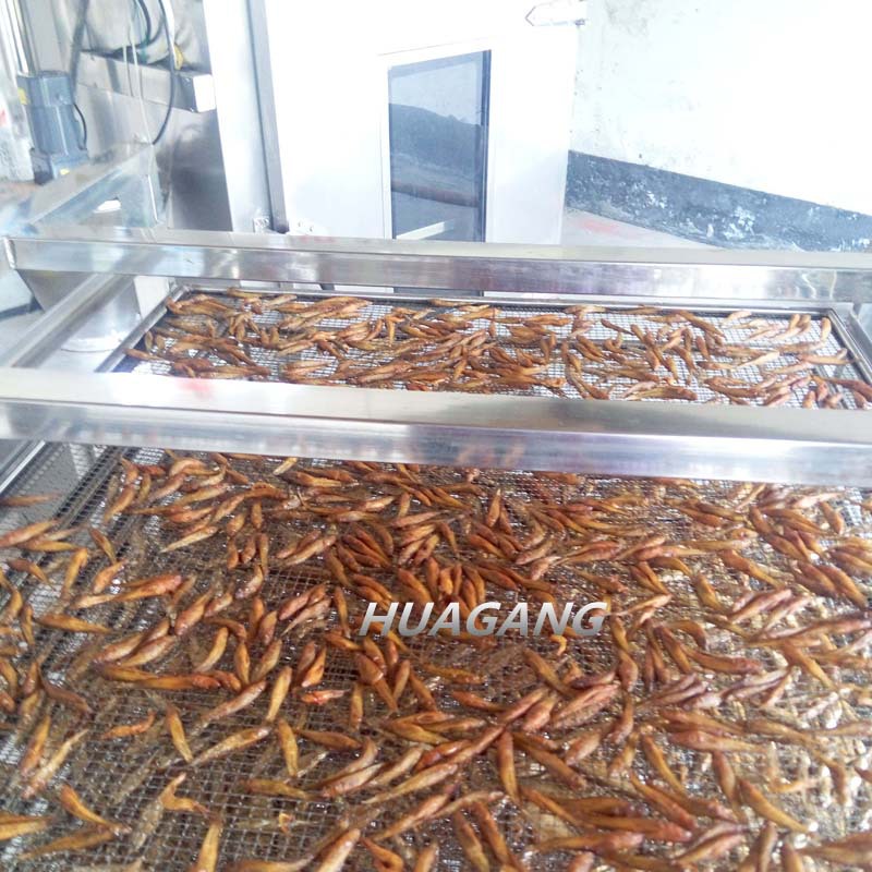 厂家批发熏鱼烟熏炉 100公斤烟熏炉设备 12层托盘熏鱼设备