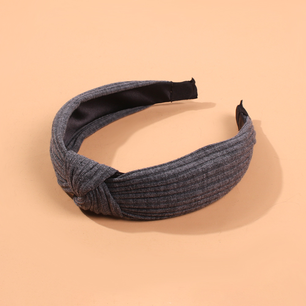 Hot Vintage Hair Hoop Fabric Wide-end Knotted Hair Accessories Headband Women display picture 1