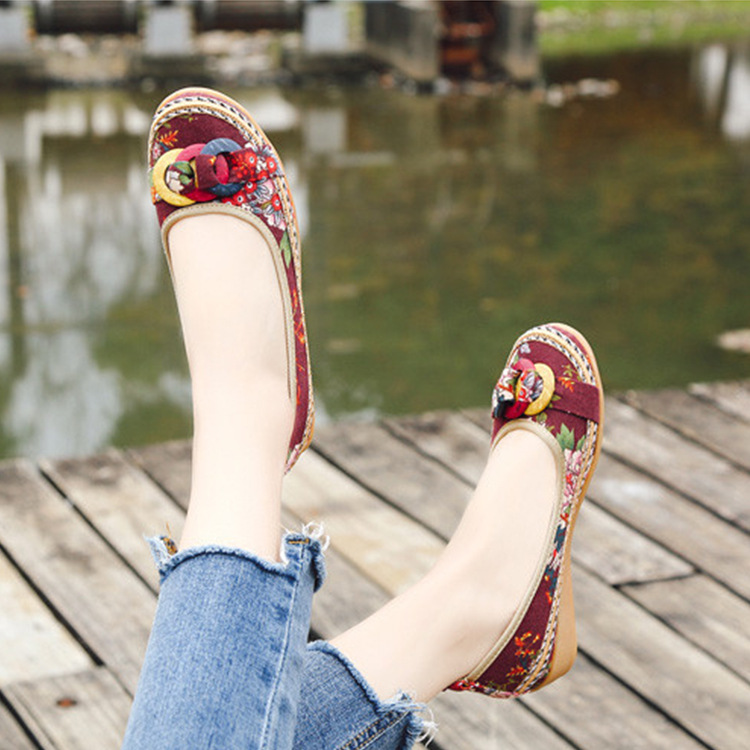 新款复古名族风绣花鞋女浅口舒适单鞋牛筋底平跟老北京布鞋月子鞋|ru