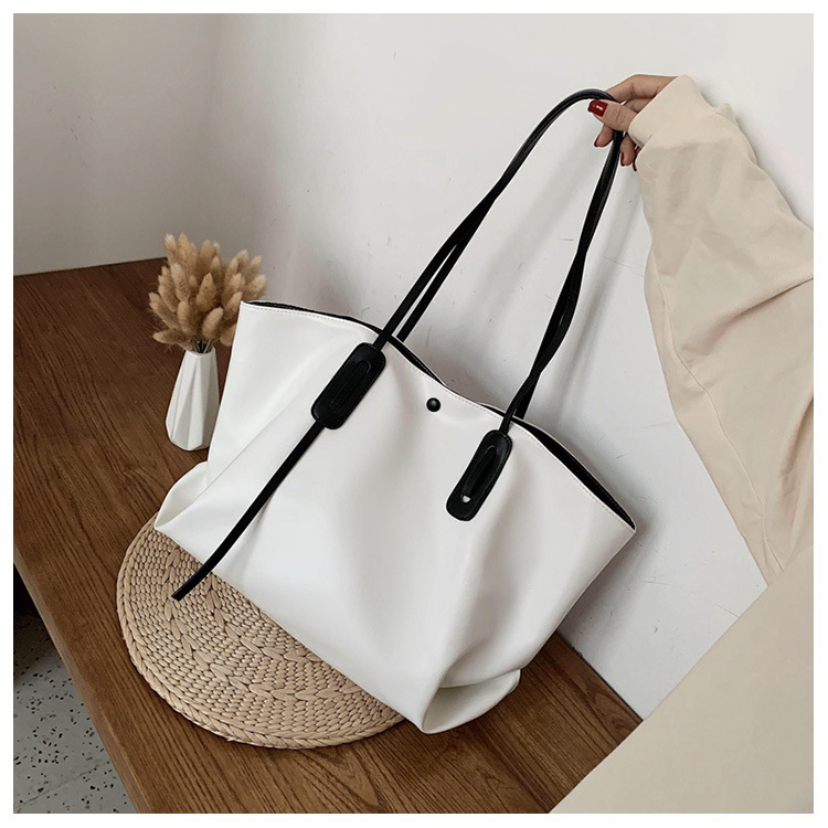 Autumn And Winter Soft Surface Big Bag 2019 New Trendy Korean Textured Shoulder Bag Large Capacity Fashion Tote Bag display picture 10