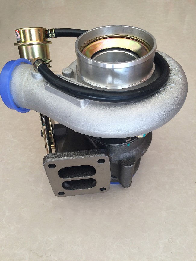 东风天锦车 YC6A240-33 A3533-1118100路捷凯迪涡轮增压器