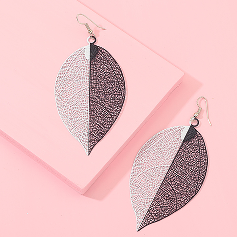 Popular Earrings Creative Personality Leaf Earrings Female Simulation Leaf Texture Earrings display picture 4